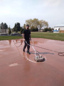Surface Cleaning Being Performed By An Employee In Hamilton Ontario