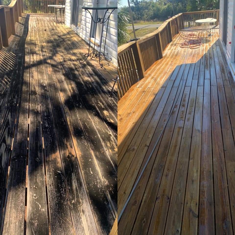Deck Washing Before And After In Ancaster Ontario